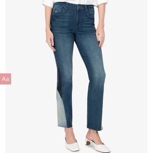 NWT KUT FROM THE KLOTH Kelsey High Rise Long Flare
Glee Medium Base Wash